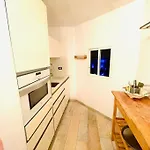 Barbara Gortito, 2 Bedrooms Flat With A Sea View