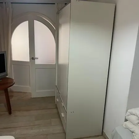 Apartment Barbara Gortito, 2 Bedrooms Flat With A Sea View