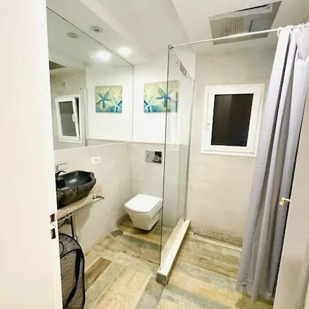 Appartamento Barbara Gortito, 2 Bedrooms Flat With A Sea View *