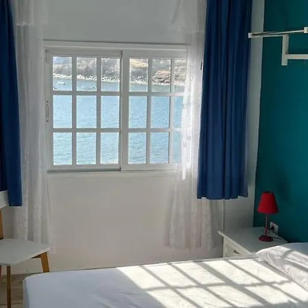 Barbara Gortito, 1 Bedroom Flat, Sea View * Playa Paraiso (Tenerife)